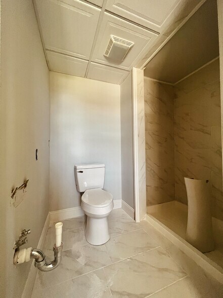 Downstairs Full Bathroom - 1102 Lancaster Ave