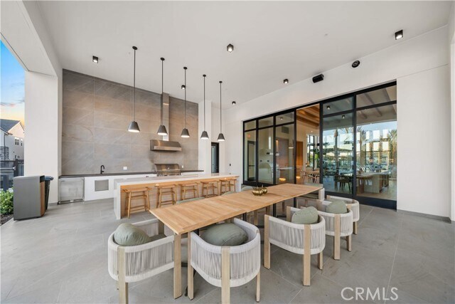 Building Photo - 360 Riverbend