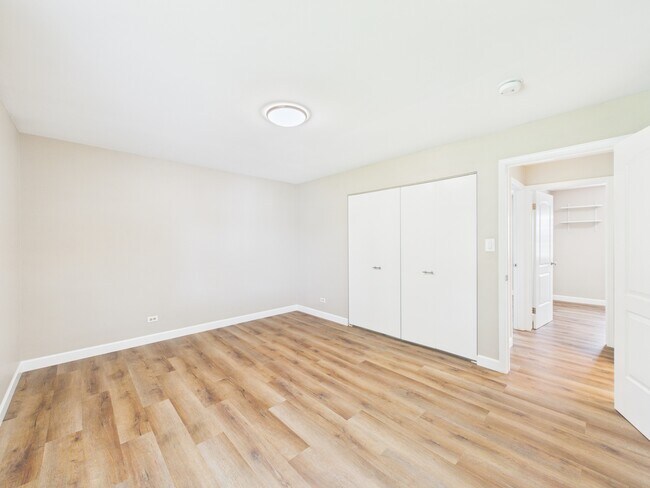 Building Photo - 4360 Mumford Dr