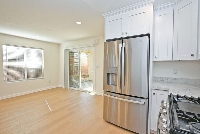 Building Photo - Stunning Brand-New 2BR/2BA Private ADU – Union City