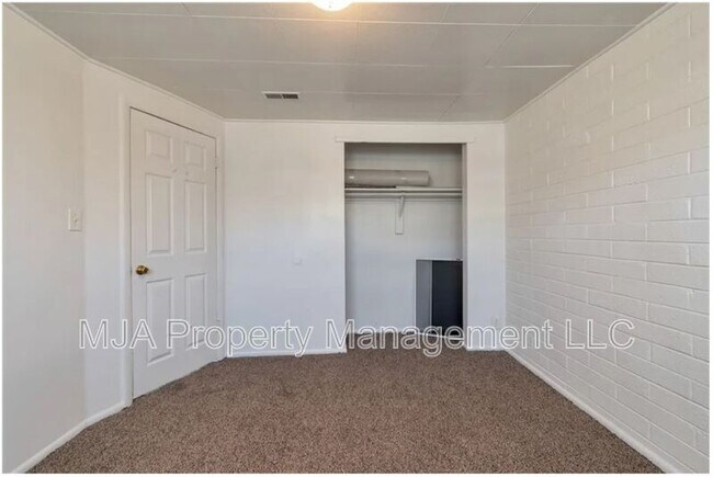 Building Photo - 2650 8990 W