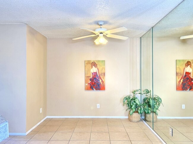 Building Photo - OPEN HOUSE -  INQUIRE:     LARGE ONE 1/BR ...