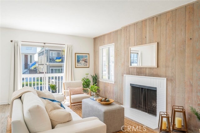 Building Photo - 333 28th St