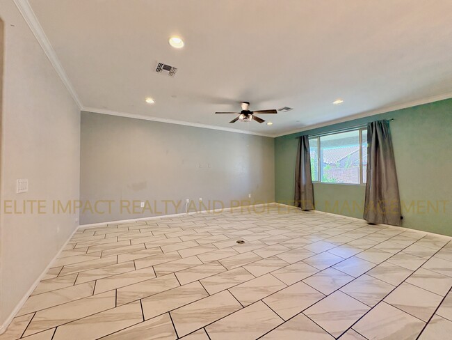 Building Photo - 9731 E Lynx Lk Trl
