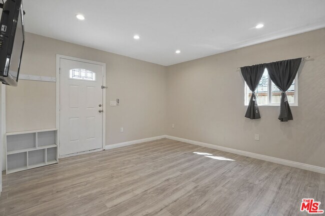 Building Photo - 22012 Covello St