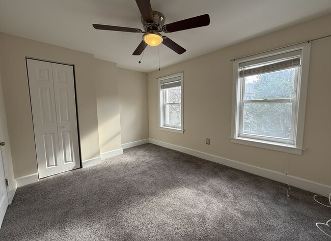 Building Photo - 2214 Memphis St