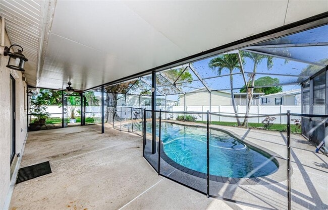 Building Photo - 6311 103rd Ave N