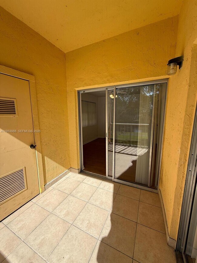 Building Photo - 15285 SW 107th Ln