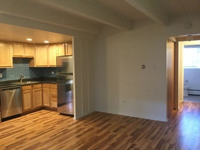 Interior Photo - The Ramac Apartments