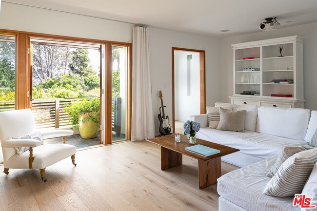 Building Photo - 1413 Ashland Ave