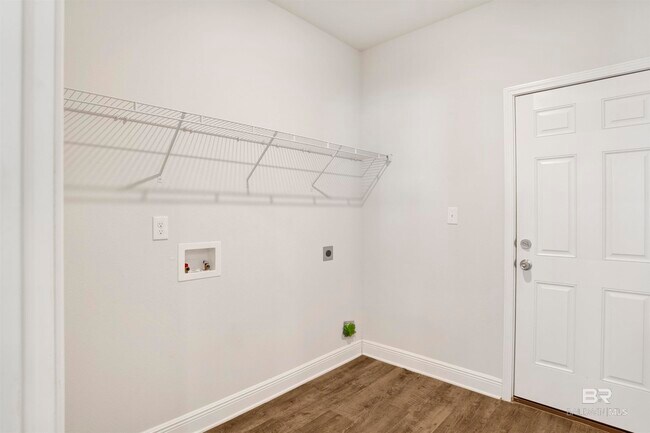 Building Photo - 24847 Smarty Jones Cir