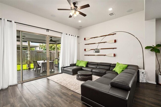 Building Photo - 3415 Ovids Orchard Dr