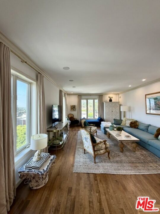 Building Photo - 1424 N Crescent Heights Blvd