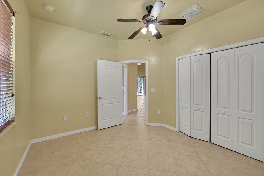 Building Photo - 12960 Seaside Key Ct