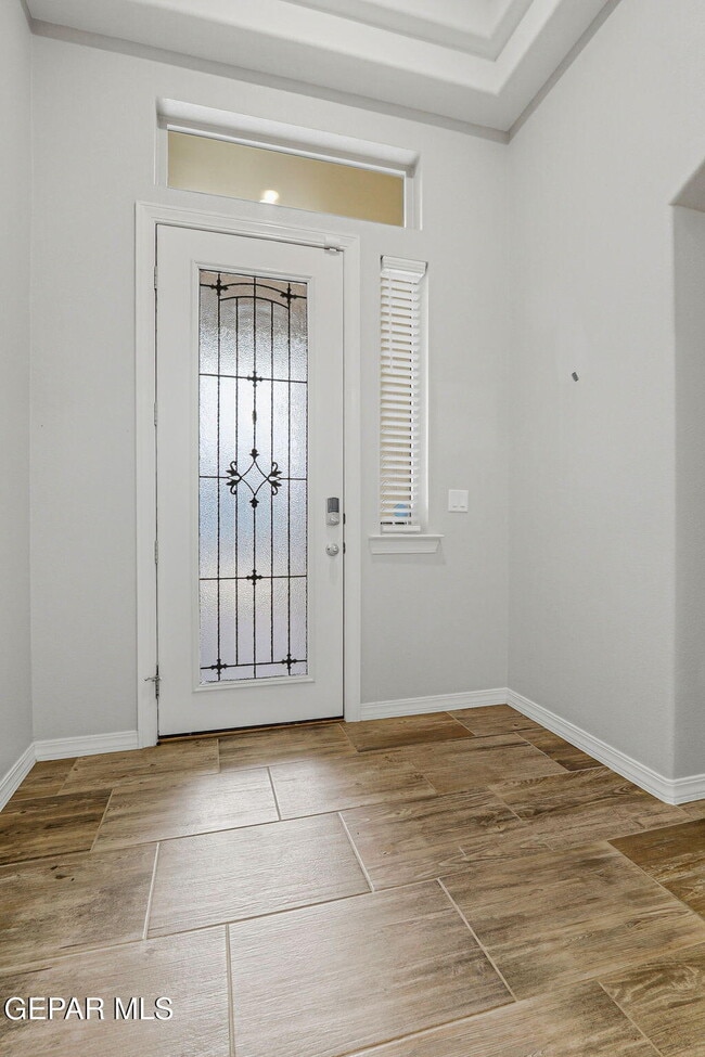 Building Photo - 4717 Christian Azcarate St