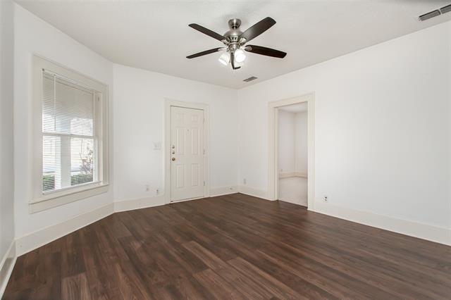 Building Photo - 316 W Avenue A