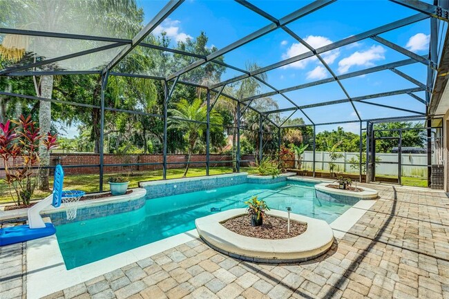 Building Photo - 4905 Legacy Oaks Dr