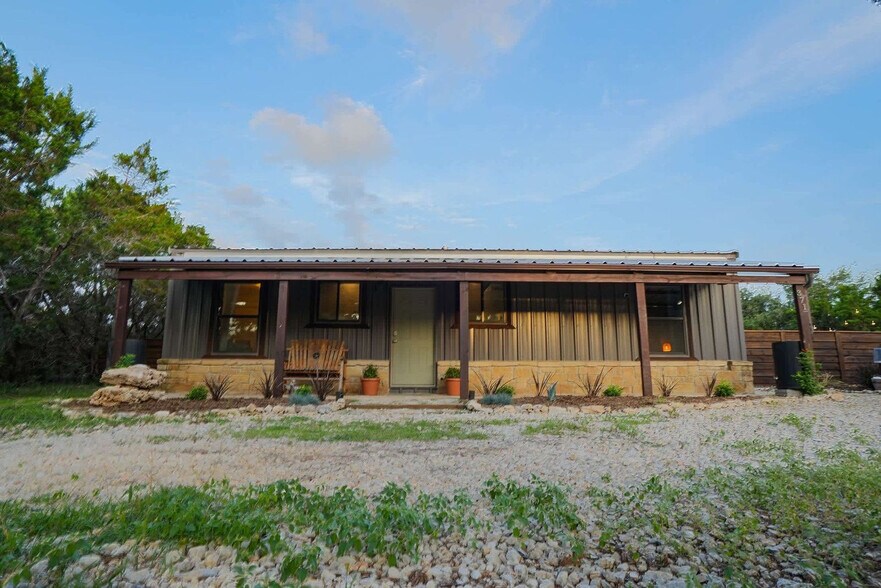 Building Photo - 371 Cloud Top