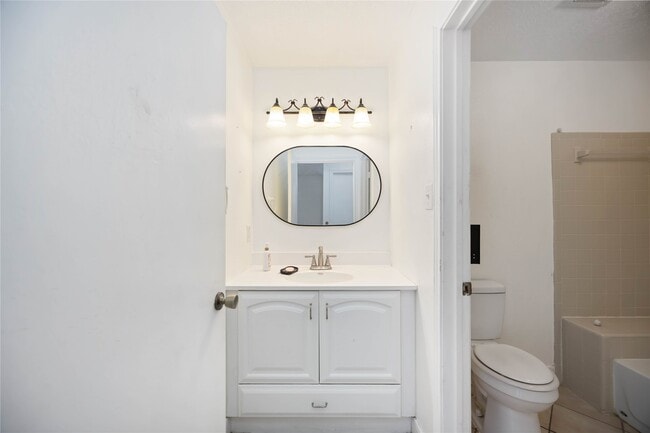 Building Photo - 5315 Cherie Crest Ct