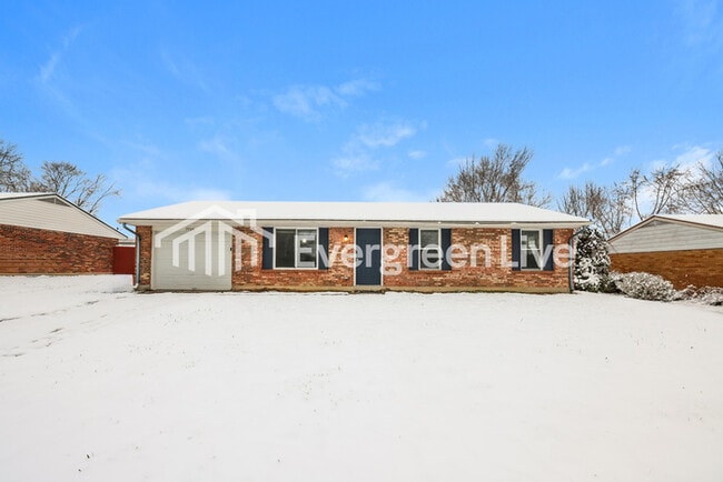 Primary Photo - 7715 Brandt Pike