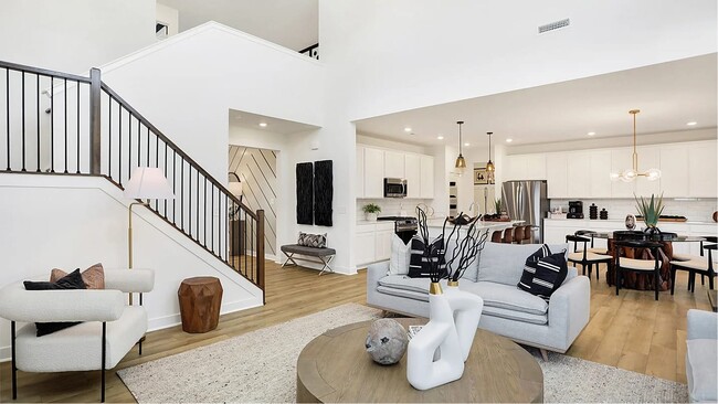 Building Photo - 9081 Summerton St