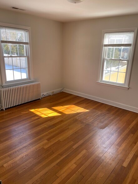 Building Photo - 69 S Pine Creek Rd