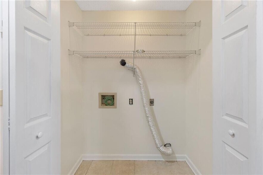 Building Photo - 2095 Uniwattee Trail SE