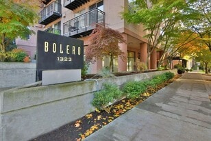 Building Photo - 1323 Boren Ave
