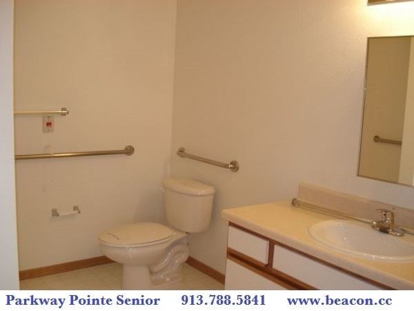 Building Photo - 7601 Parallel Pkwy