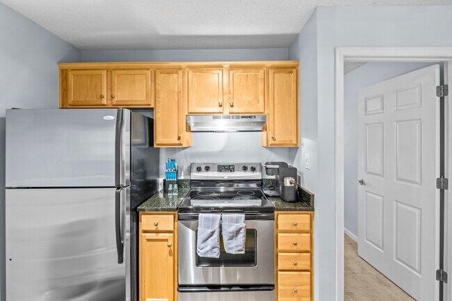 Building Photo - 525 Olmsted Park Pl