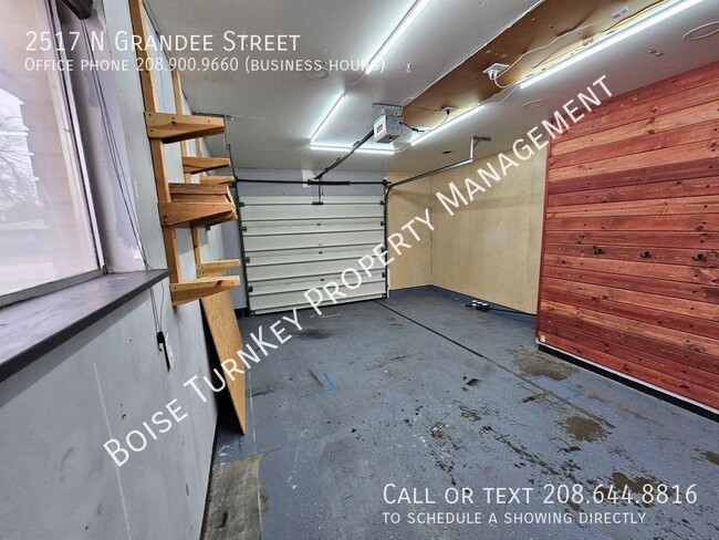 Building Photo - 2517 N Grandee St