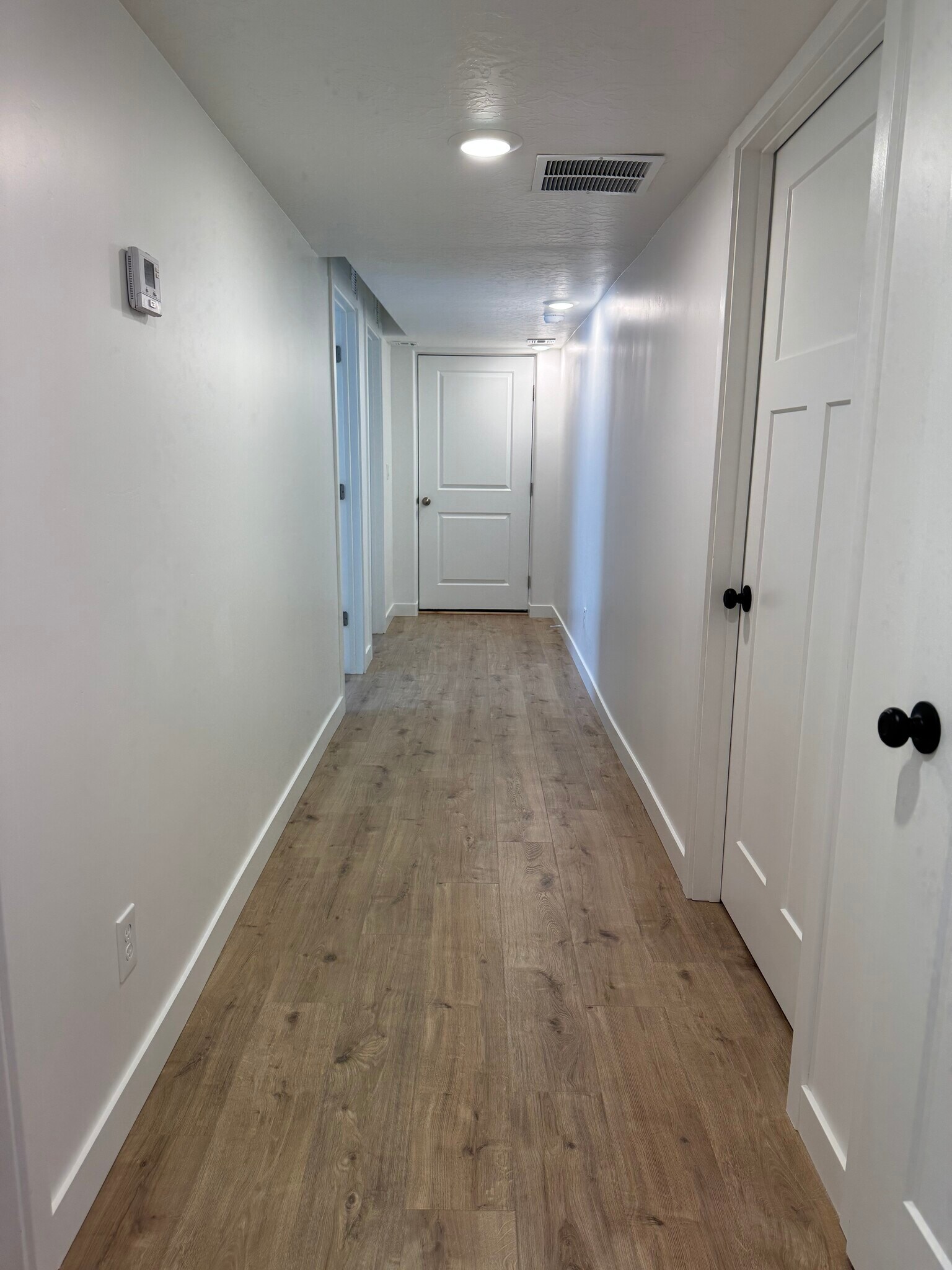 Building Photo - 3361 W Pond Dr