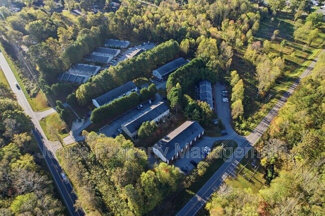 Building Photo - 322 N Key St