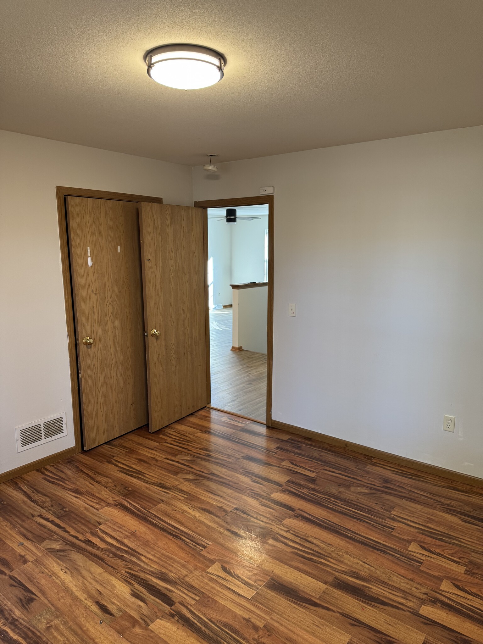 Building Photo - 614 Randolph St