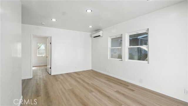 Primary Photo - 300 W Tujunga Ave