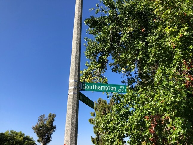 Building Photo - 183 Southampton Way