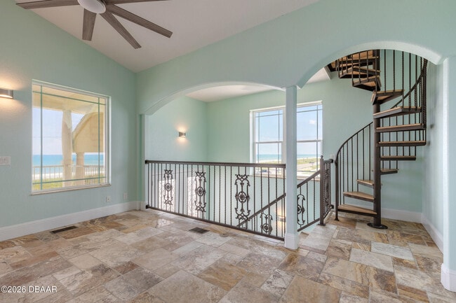 Building Photo - 2288 S Ocean Shore Blvd