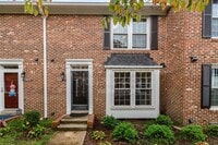 Building Photo - 2514 S Arlington Mill Dr