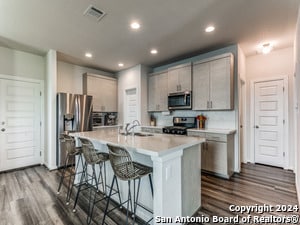 Building Photo - 15066 PALM DESERT Ct