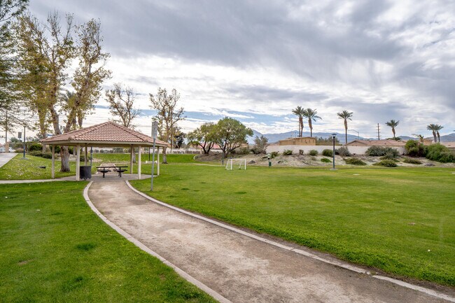 Building Photo - 81358 Avenida Blanca