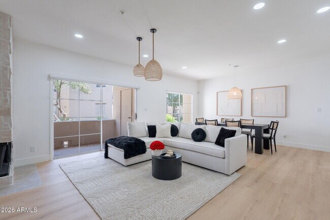 Building Photo - 11333 N 92nd St