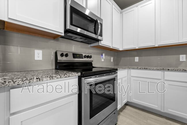 Building Photo - 14550 Open Range Rd