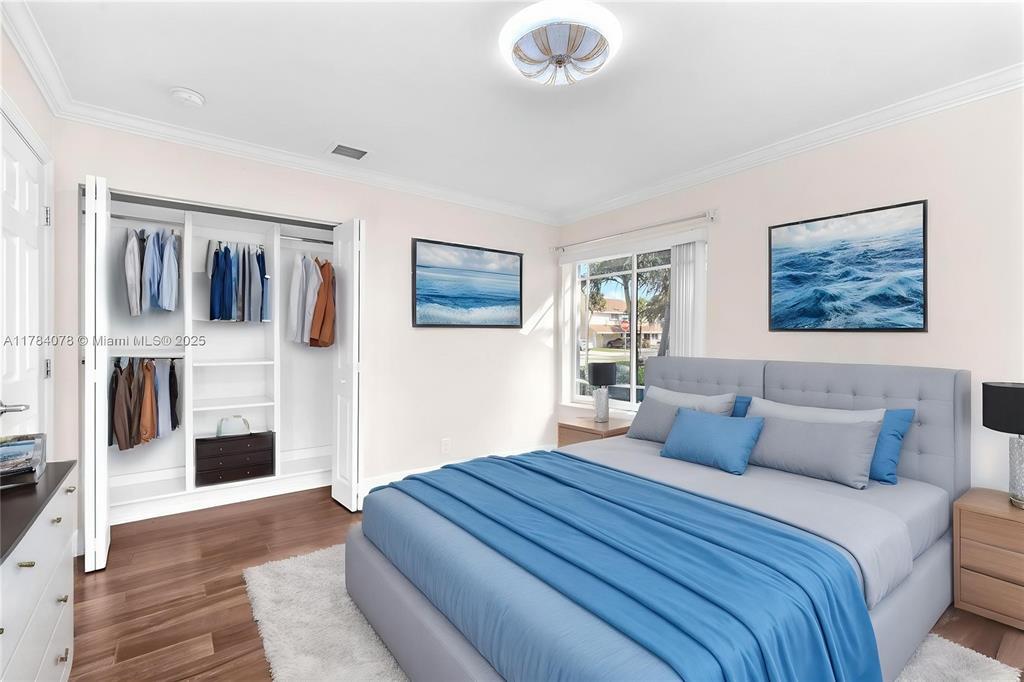 Building Photo - 4991 NW 72nd Ter