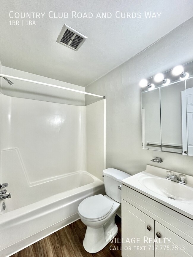 Building Photo - Newly-Remodeled 1-bed in small building wi...