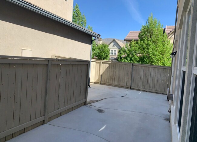 Building Photo - 1661 Sawtooth Trail