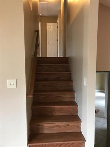 Building Photo - 2989 Garland Dr SW