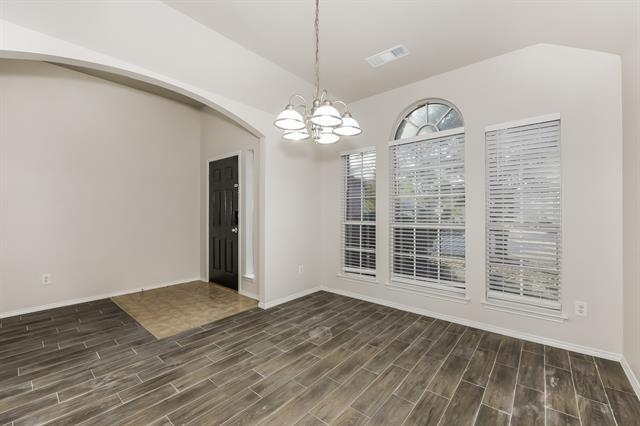 Building Photo - 2926 Cowboy Dr