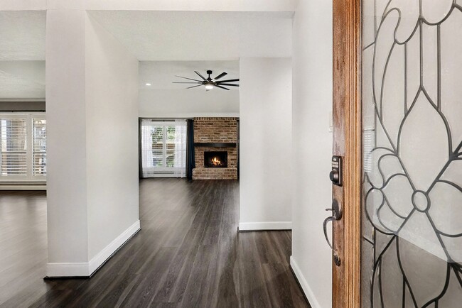 Building Photo - 1402 Copperfield Ct