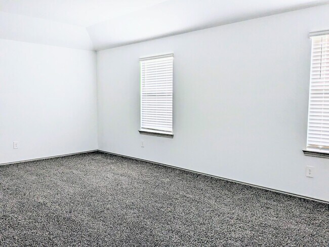 Building Photo - 7102 Sunset Crk Dr