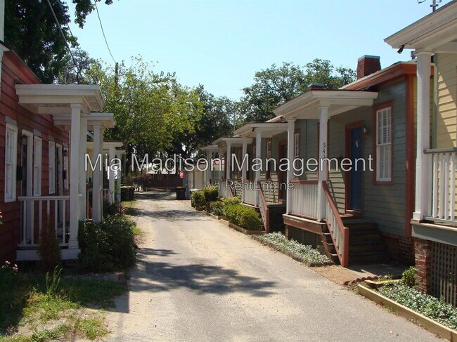 Building Photo - 547 E Macon St